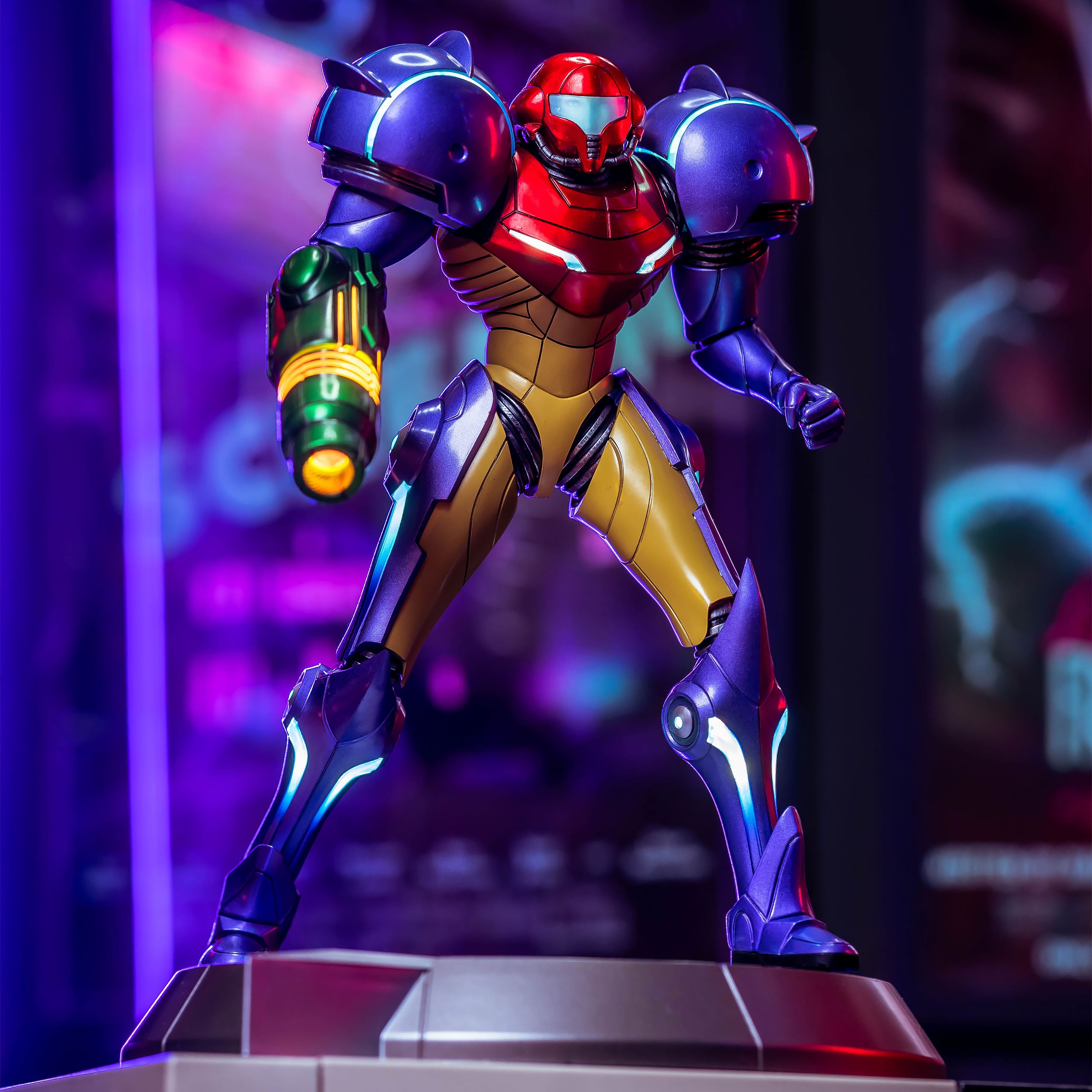 Imagen del producto Metroid Prime Estatua PVC Samus Gravity Suit Collectors Edition 25 cm