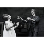 Imagen del producto Figura de acción Universal Monsters Ultimate El monstruo de Frankenstein (Bride of Frankenstein) (B/N) 18 cm