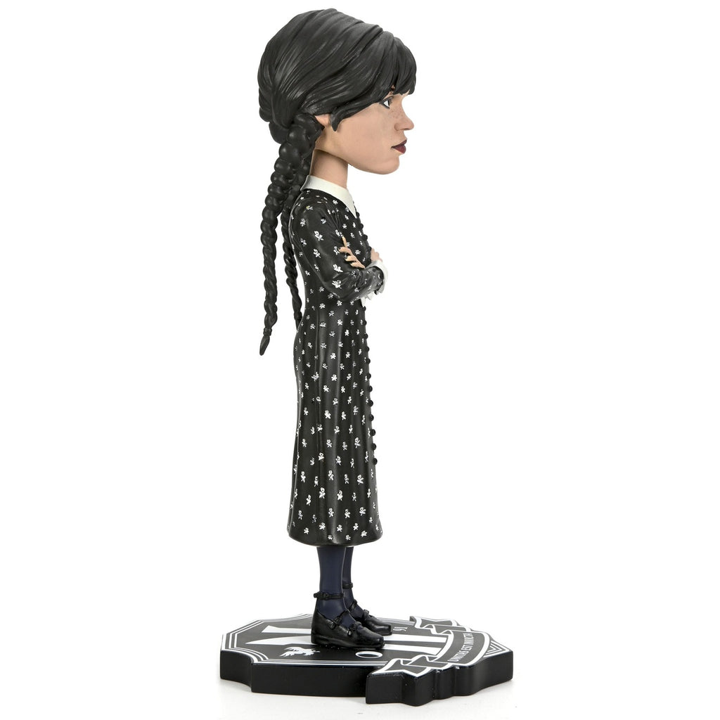Imagen del producto Wednesday Head Knocker figura cabezona Wednesday Addams 21 cm