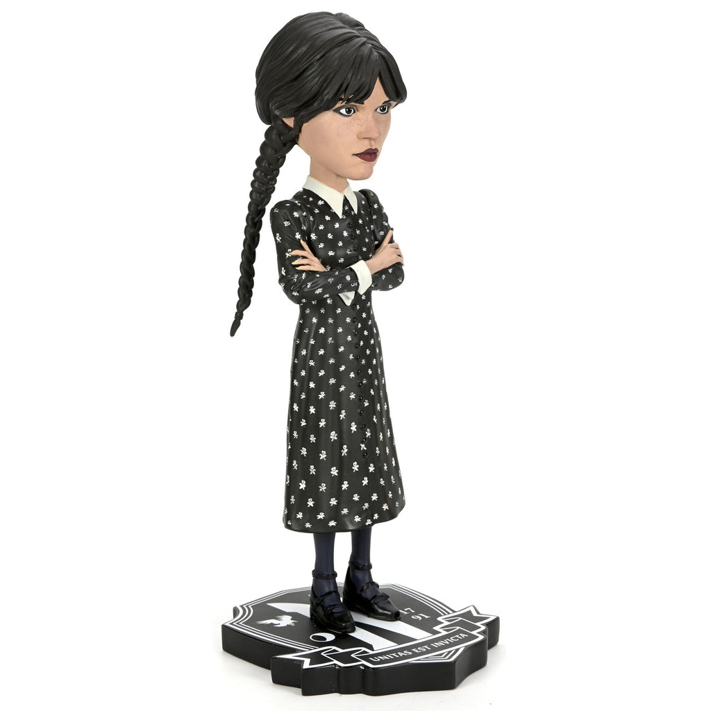 Imagen del producto Wednesday Head Knocker figura cabezona Wednesday Addams 21 cm
