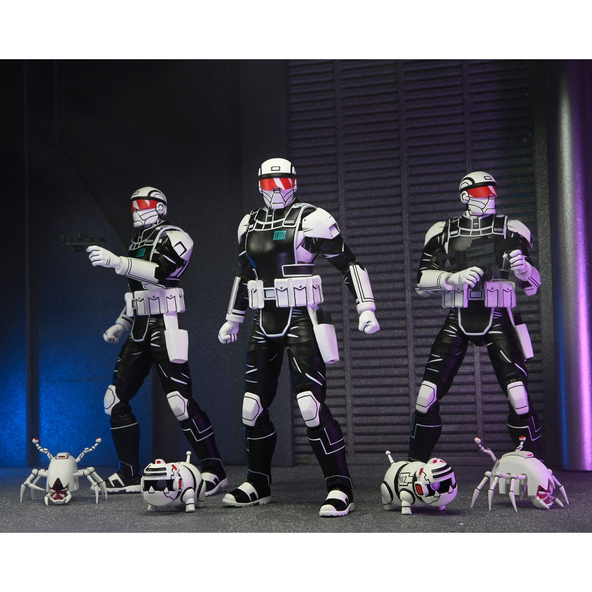 Imagen del producto Teenage Mutant Ninja Turtles (The Last Ronin) figura de acción Synja Commando with Mousers 18 cm