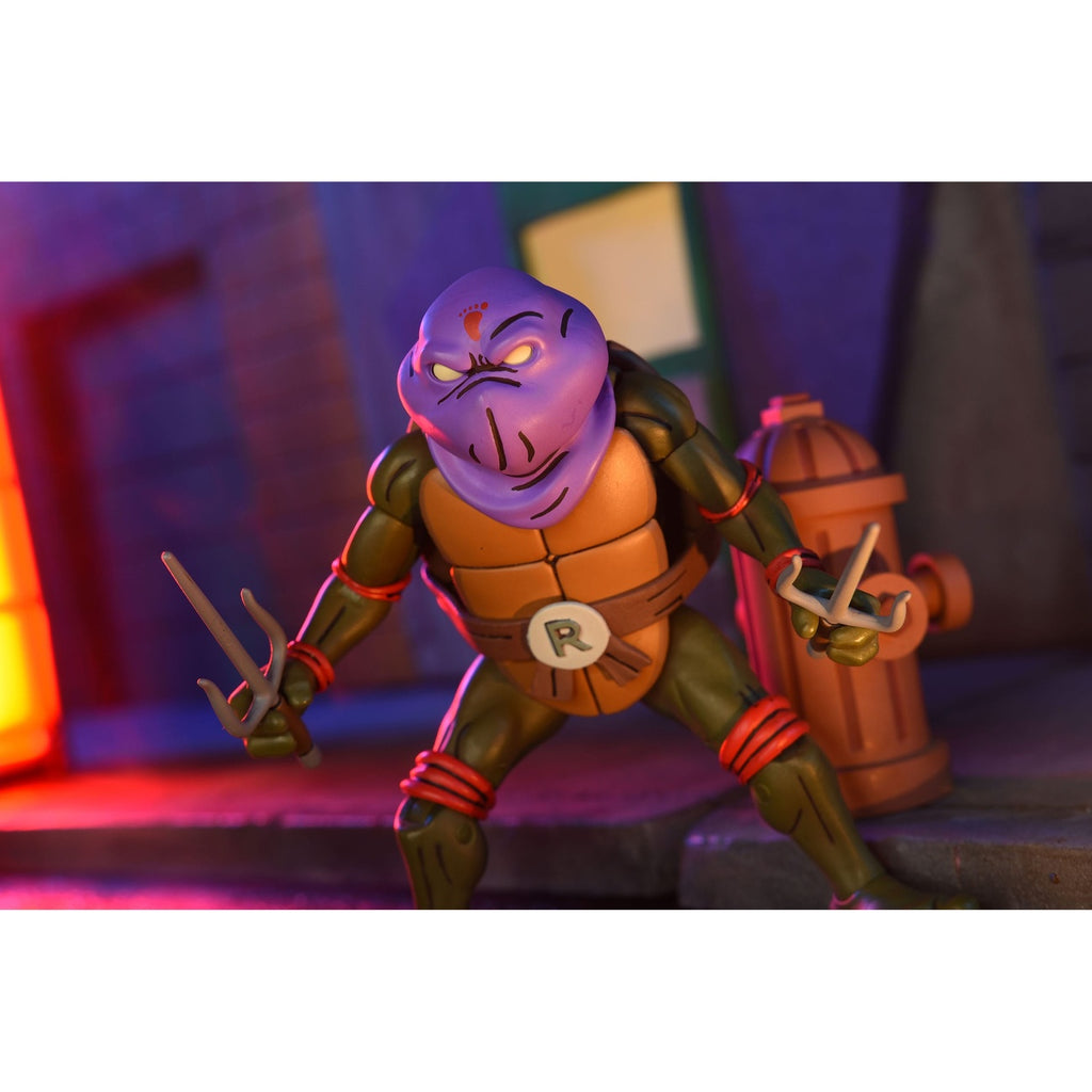 Imagen del producto Teenage Mutant Ninja Turtles Figura de acción Ultimate Dark Leo 18 cm