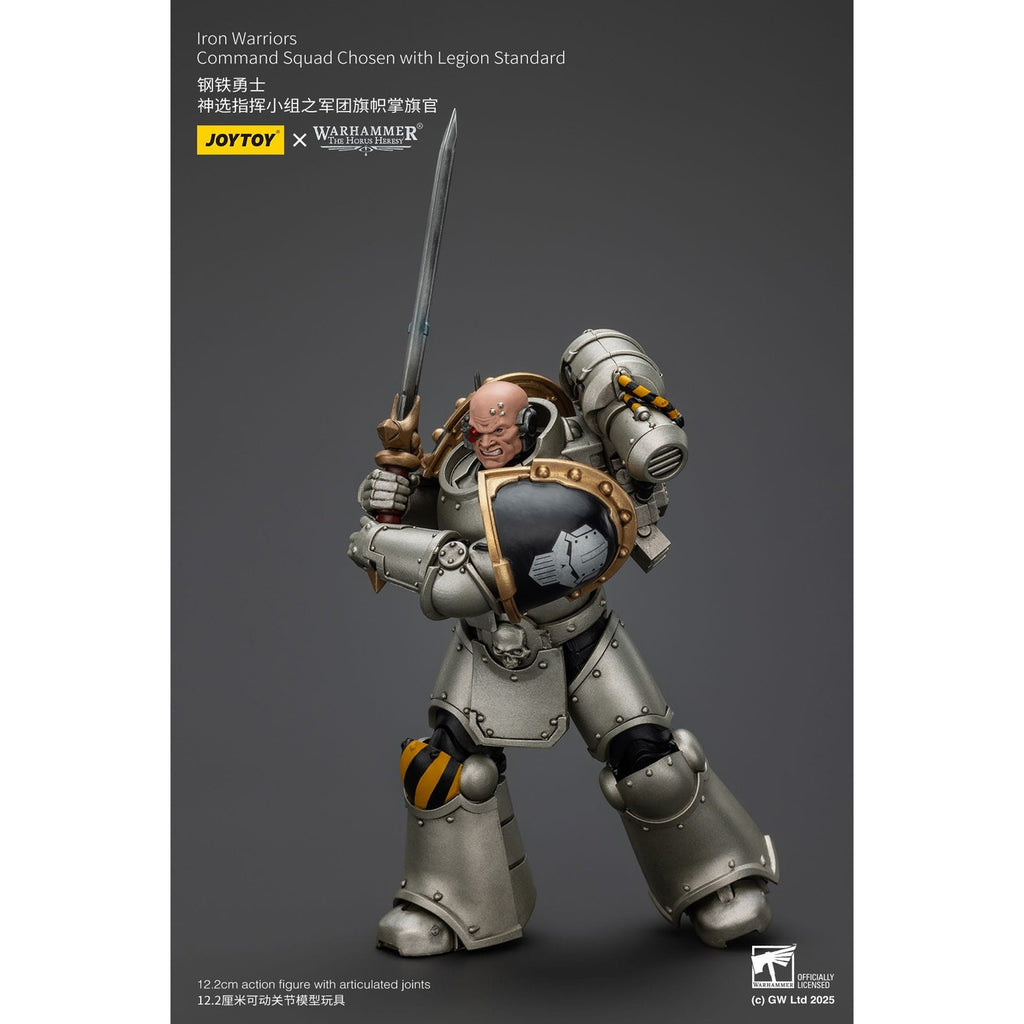 Imagen del producto Warhammer The Horus Heresy Figura de acción 1/18 Iron Warriors Command Squad Chosen con Legion Standard 12 cm