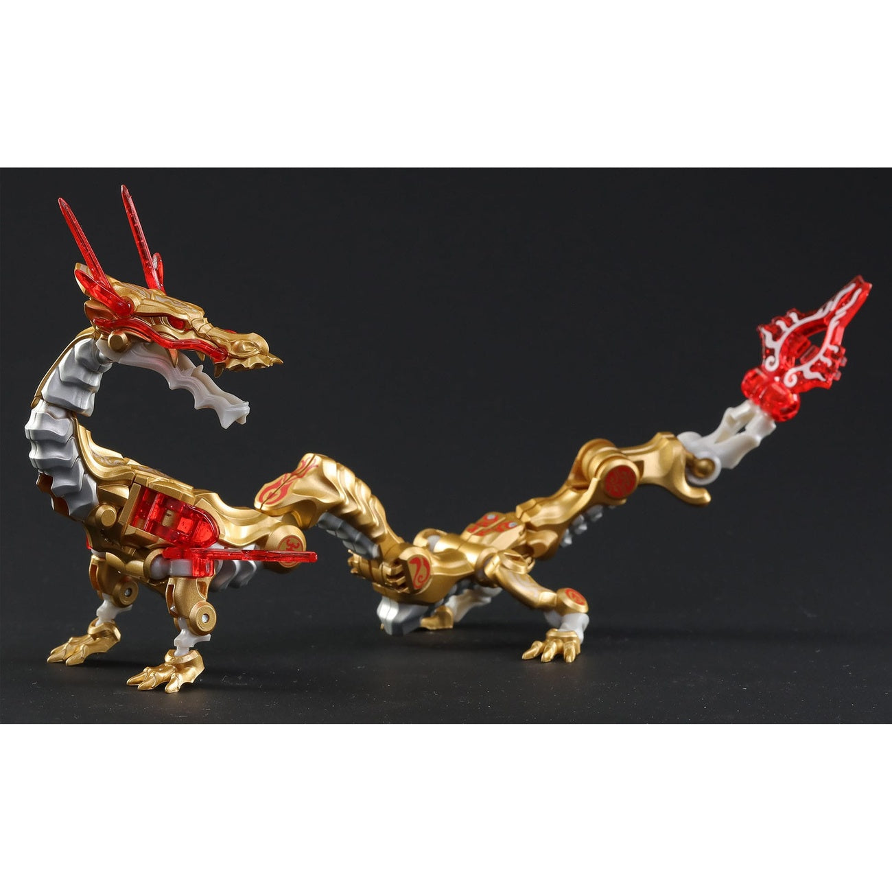Product image Megabox Figure Cube IB-04 Golden Dragon 15 cm