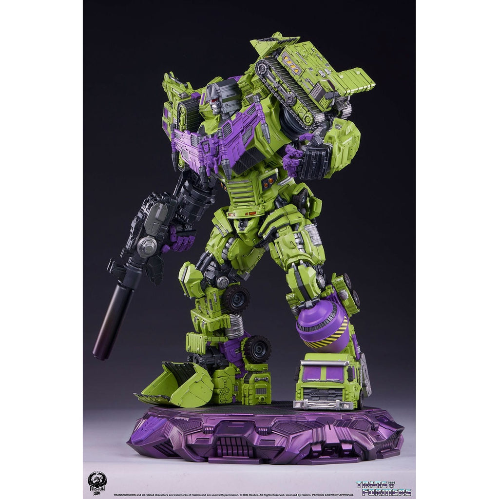 Product image Transformers Museum Scale Statue Devastator 114 cm