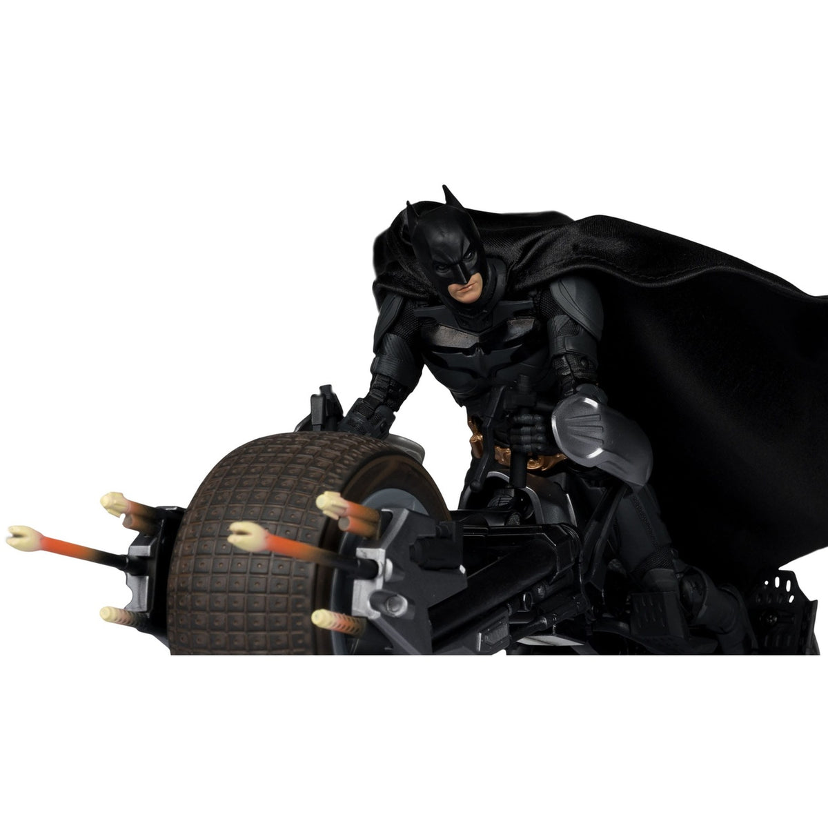 Imagen del producto The Dark Knight DC Multiverse figura de acción con vehículo Batman & The Batpod 18 cm