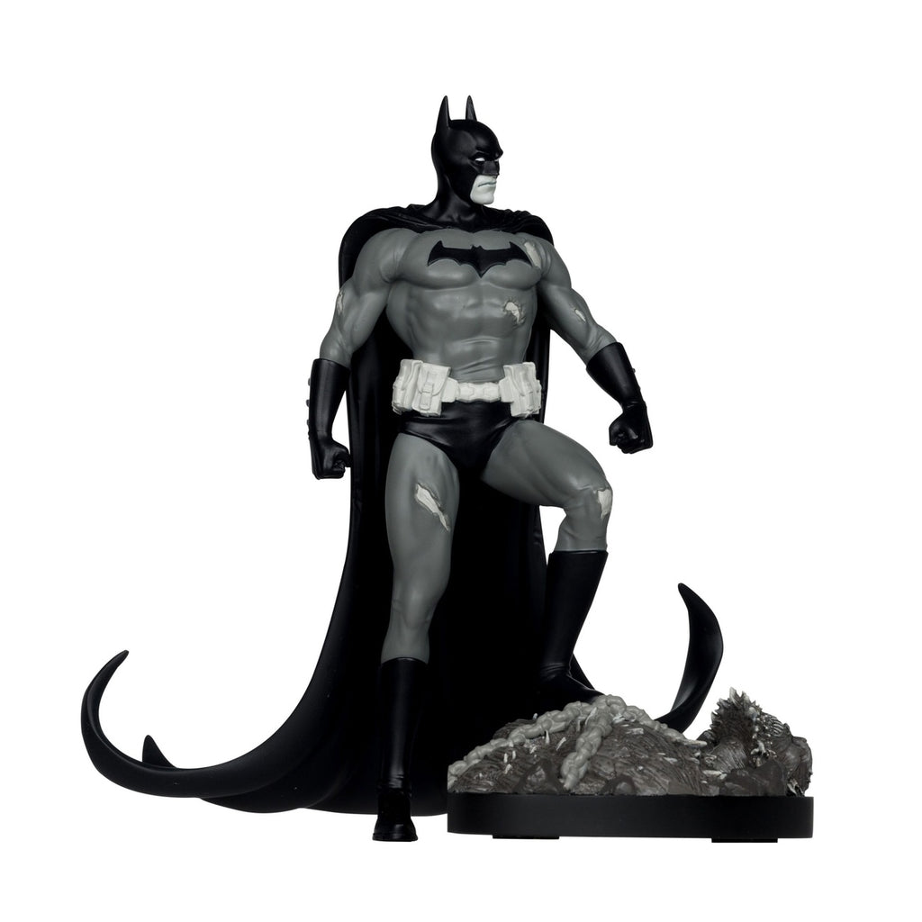 Imagen del producto DC Direct Estatua 1/10 Batman by Bjorn Barends (Black & White) 18 cm