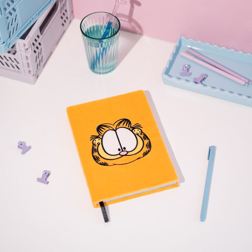 Imagen del producto Cuaderno Premium de Peluche Garfield A5
