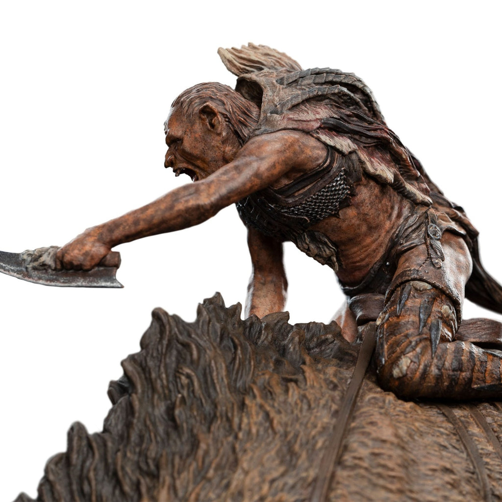 Imagen del producto El Señor de los Anillos mini estatua Sharkû sobre huargo 18 cm