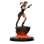 Imagen del producto Tomb Raider Mini Estatua Lara Croft: The Sanctuary of Flame 18 cm