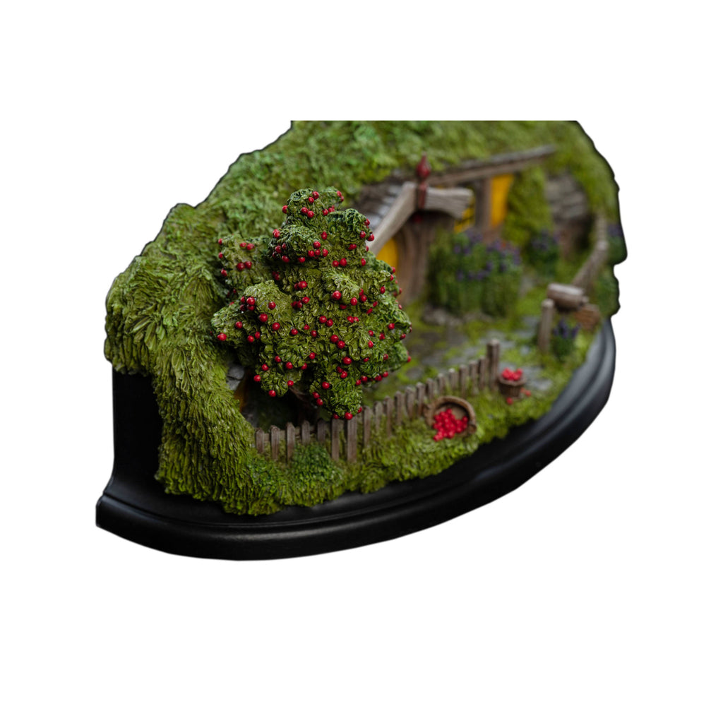 Product image The Hobbit An Unexpected Journey Statue #13 Apple Orchard 20 cm