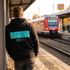 Imagen del producto Frieren - Sudadera con capucha negra