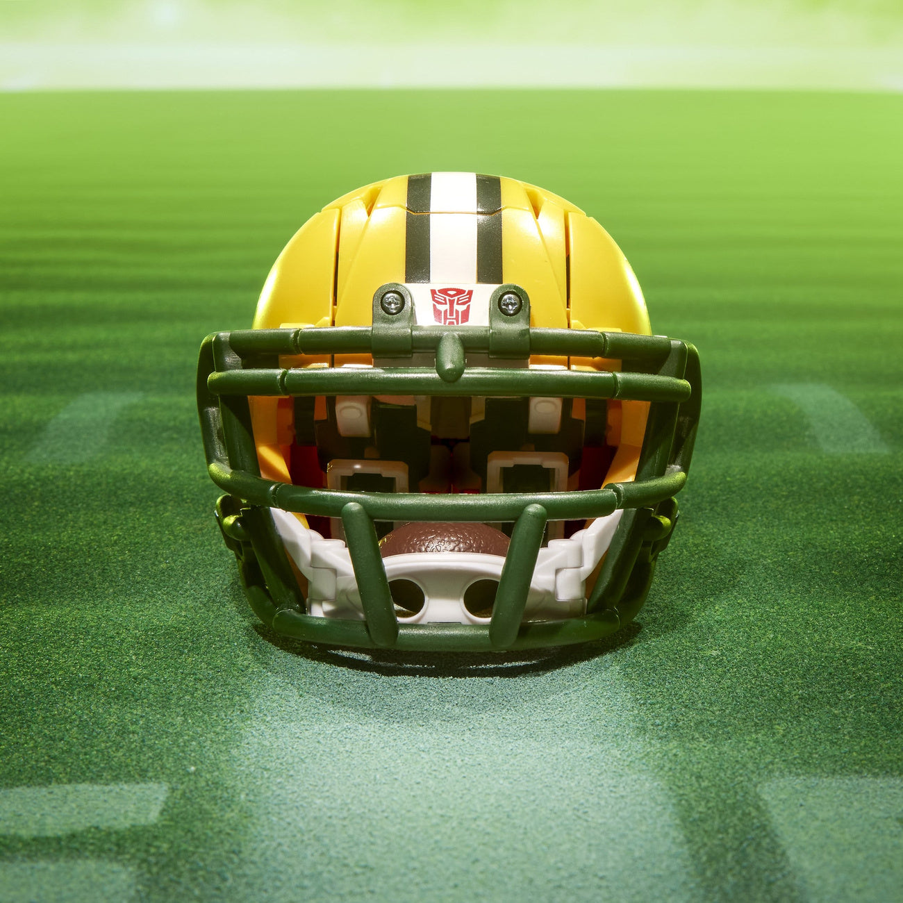 Imagen del producto Transformers x NFL Figura de acción Green Bay Packers: Tundra