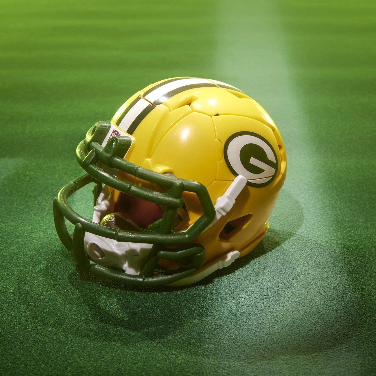 Imagen del producto Transformers x NFL Figura de acción Green Bay Packers: Tundra