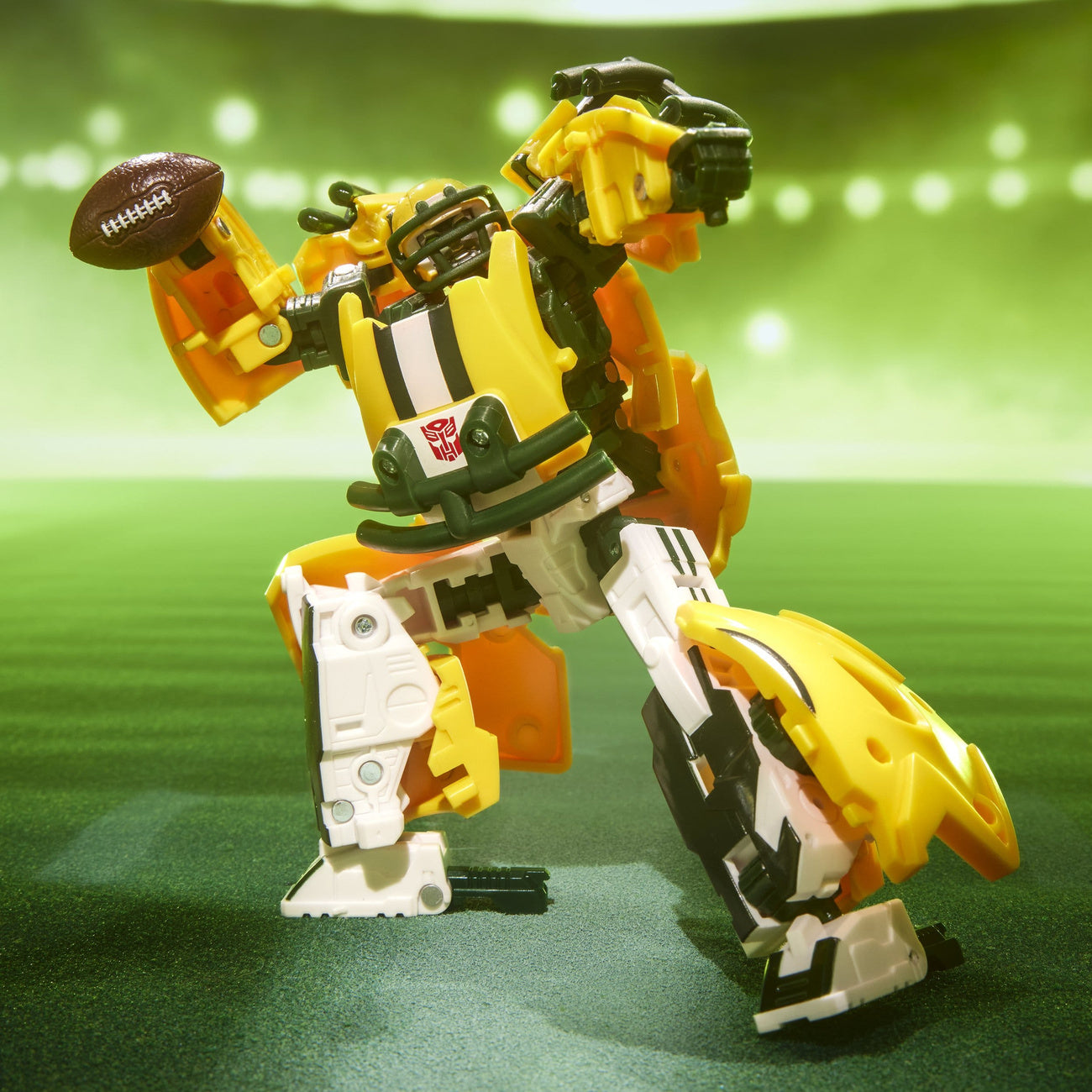 Imagen del producto Transformers x NFL Figura de acción Green Bay Packers: Tundra