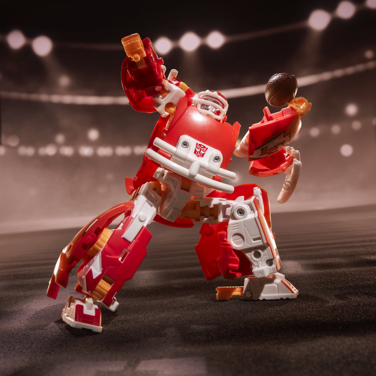 Imagen del producto Transformers x NFL Figura de acción Kansas City Chiefs: KC-59 14