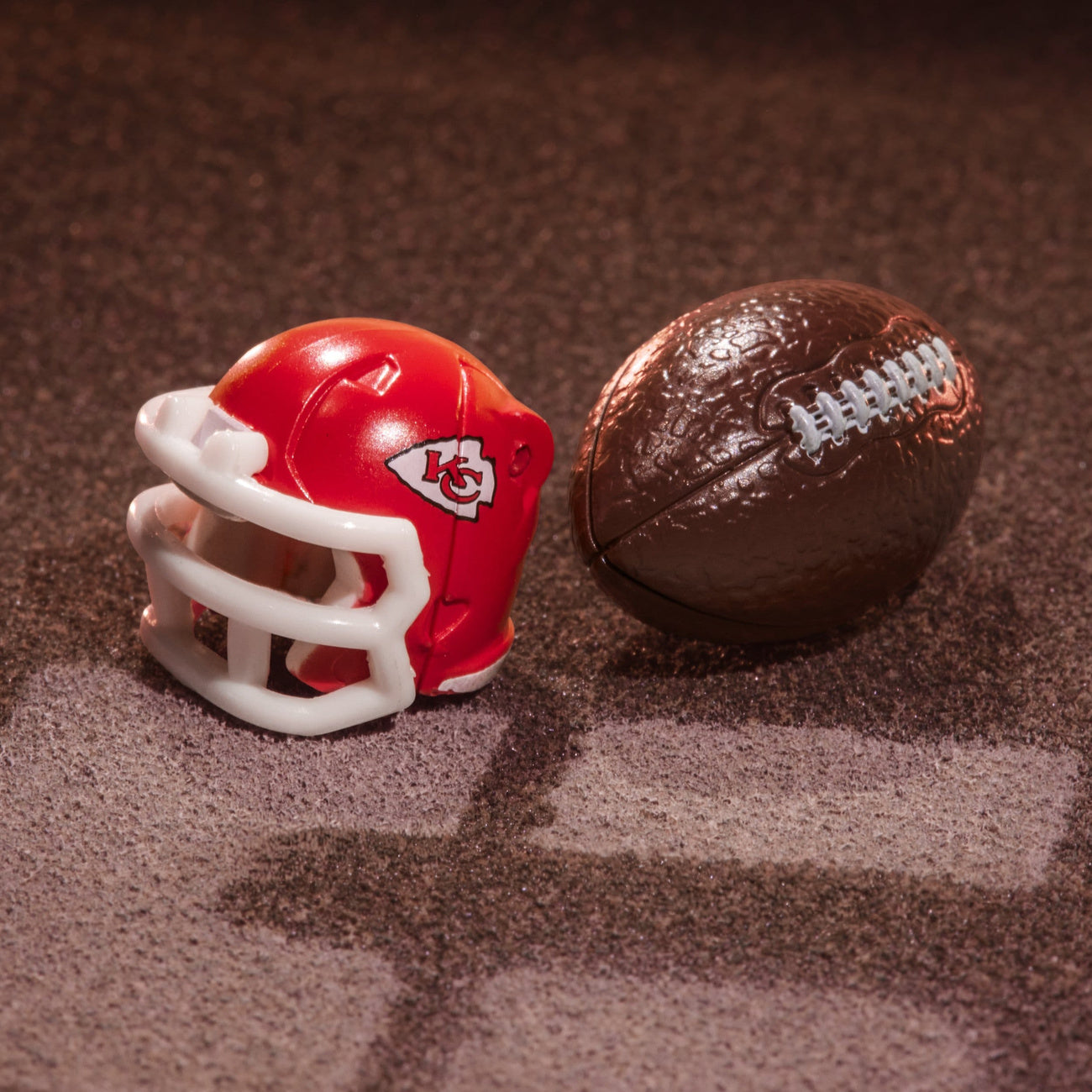 Imagen del producto Transformers x NFL Figura de acción Kansas City Chiefs: KC-59 14
