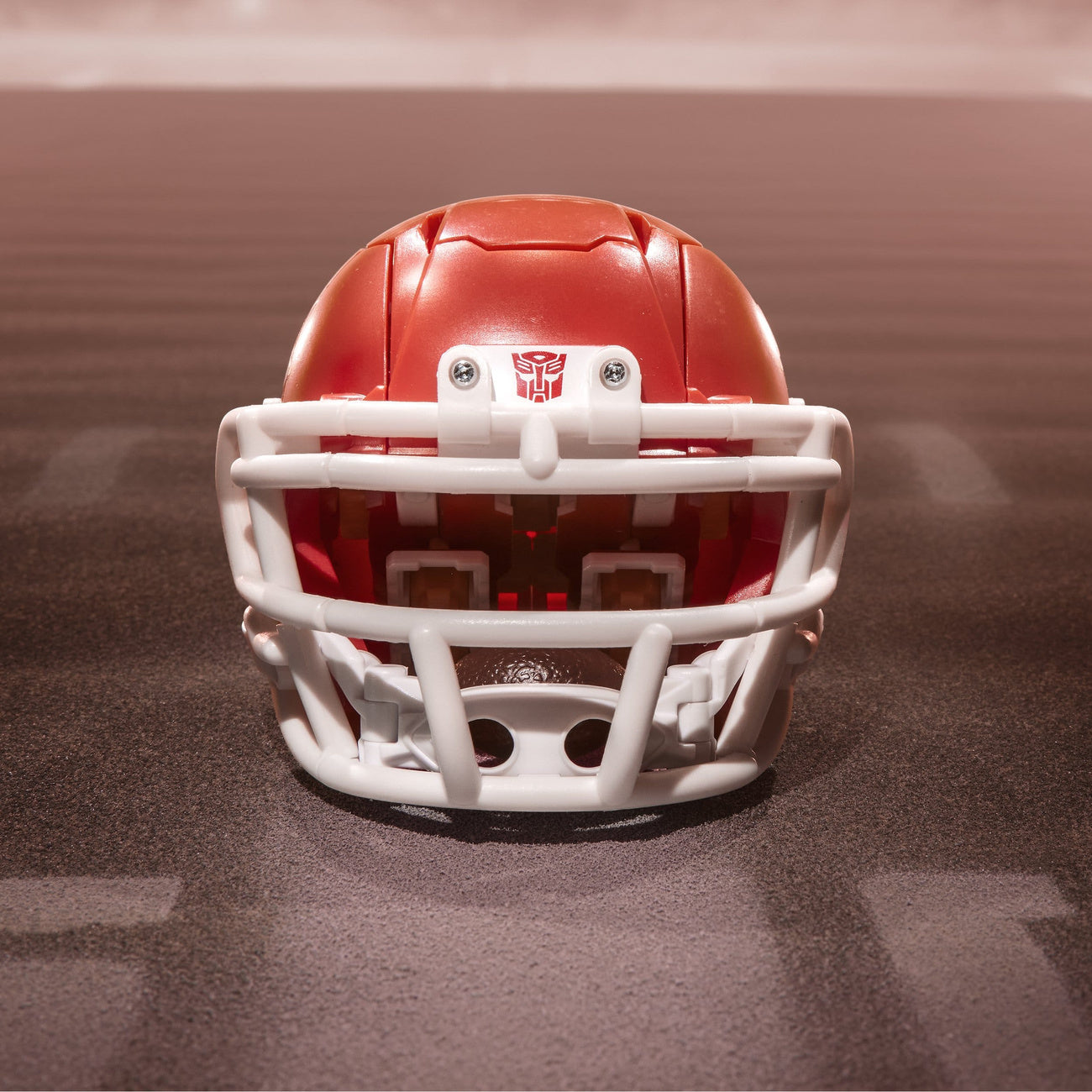 Product image Transformers x NFL Action Figure Kansas City Chiefs: KC-59 14