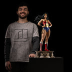 Imagen del producto DC Comics Legacy Replica Estatua 1/4 Wonder Woman 56 cm