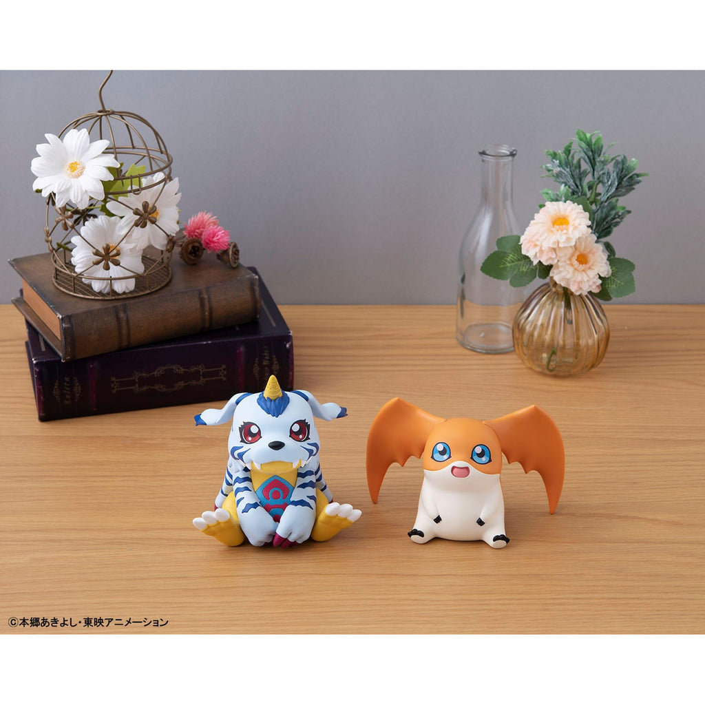 Product image Digimon Adventure Look Up PVC Statue Patamon 11 cm