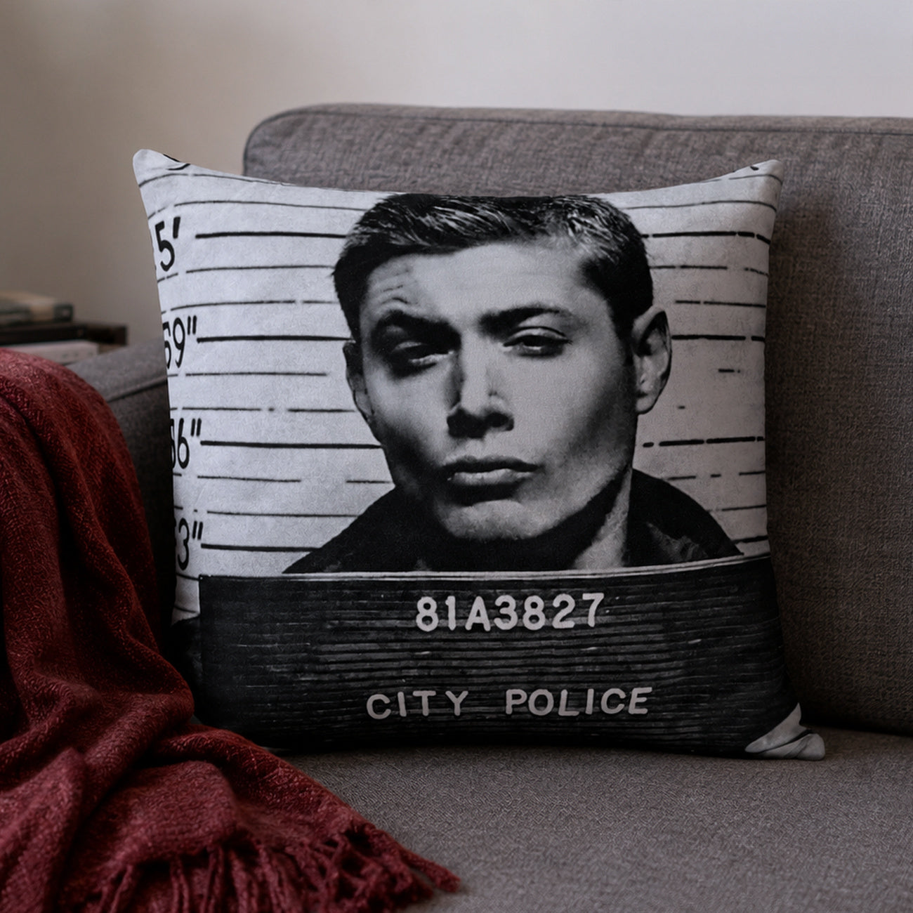 Imagen del producto Supernatural - Cojín Dean