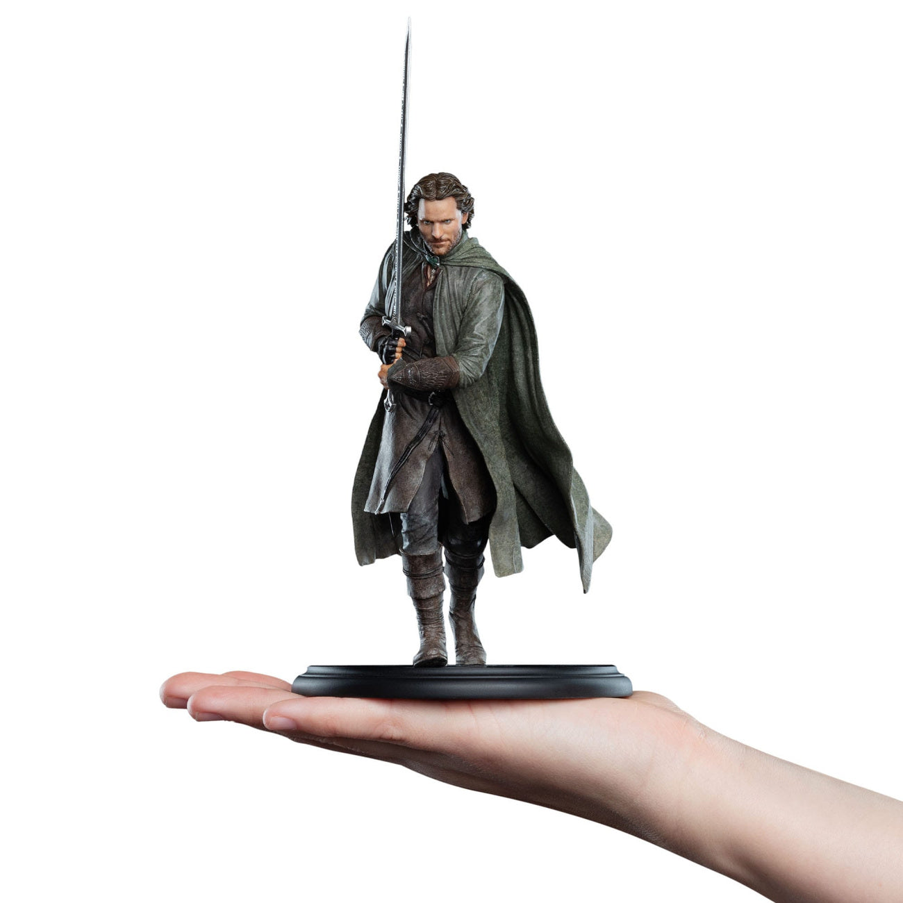 Imagen del producto El Señor de los Anillos Mini Estatua Aragorn 20 cm