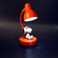 Imagen del producto Peanuts mini lámpara LED con figura de Snoopy 11 cm