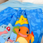 Imagen del producto Manta de franela polar Pokémon Starter Pokémon 130 x 160 cm