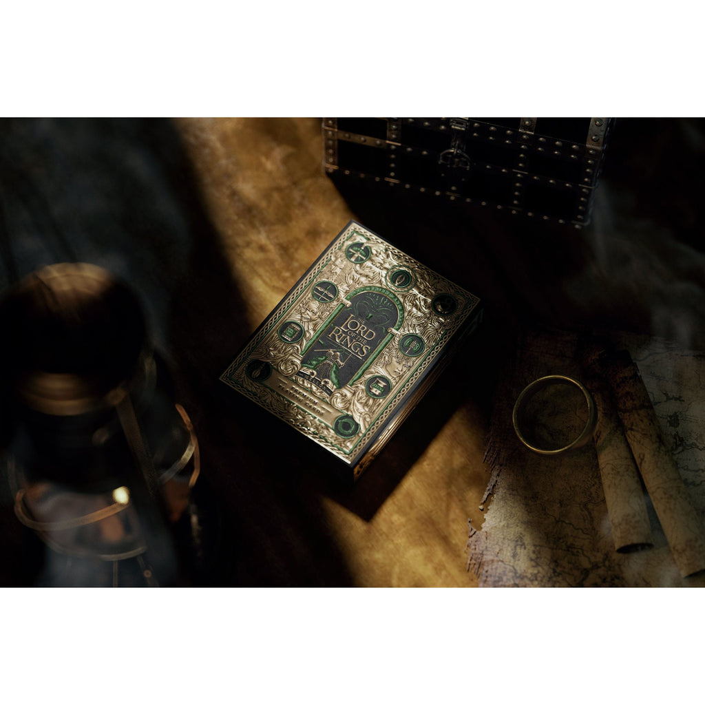 Imagen del producto El Señor de los Anillos Set Premium de Barajas (4 mazos)