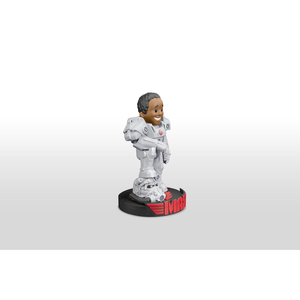 Product image Fallout Vinyl Figure Maximus 20 cm