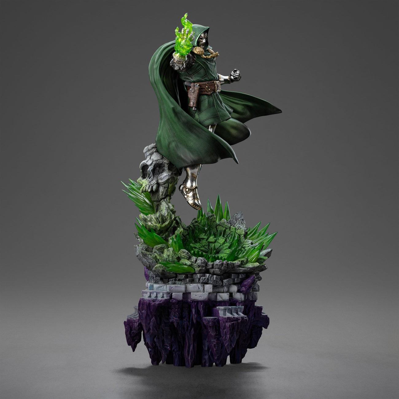 Product image Doctor Doom Marvel Legends Diorama Art Scale Statue