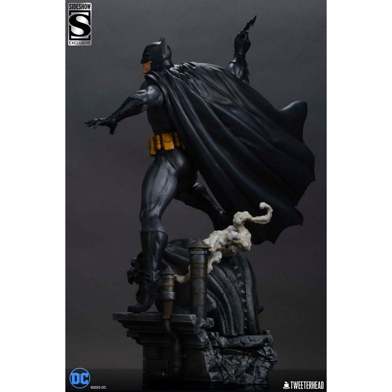 Imagen del producto DC Comics Maquette 1/4 Batman (Edición Black and Gray) 66 cm