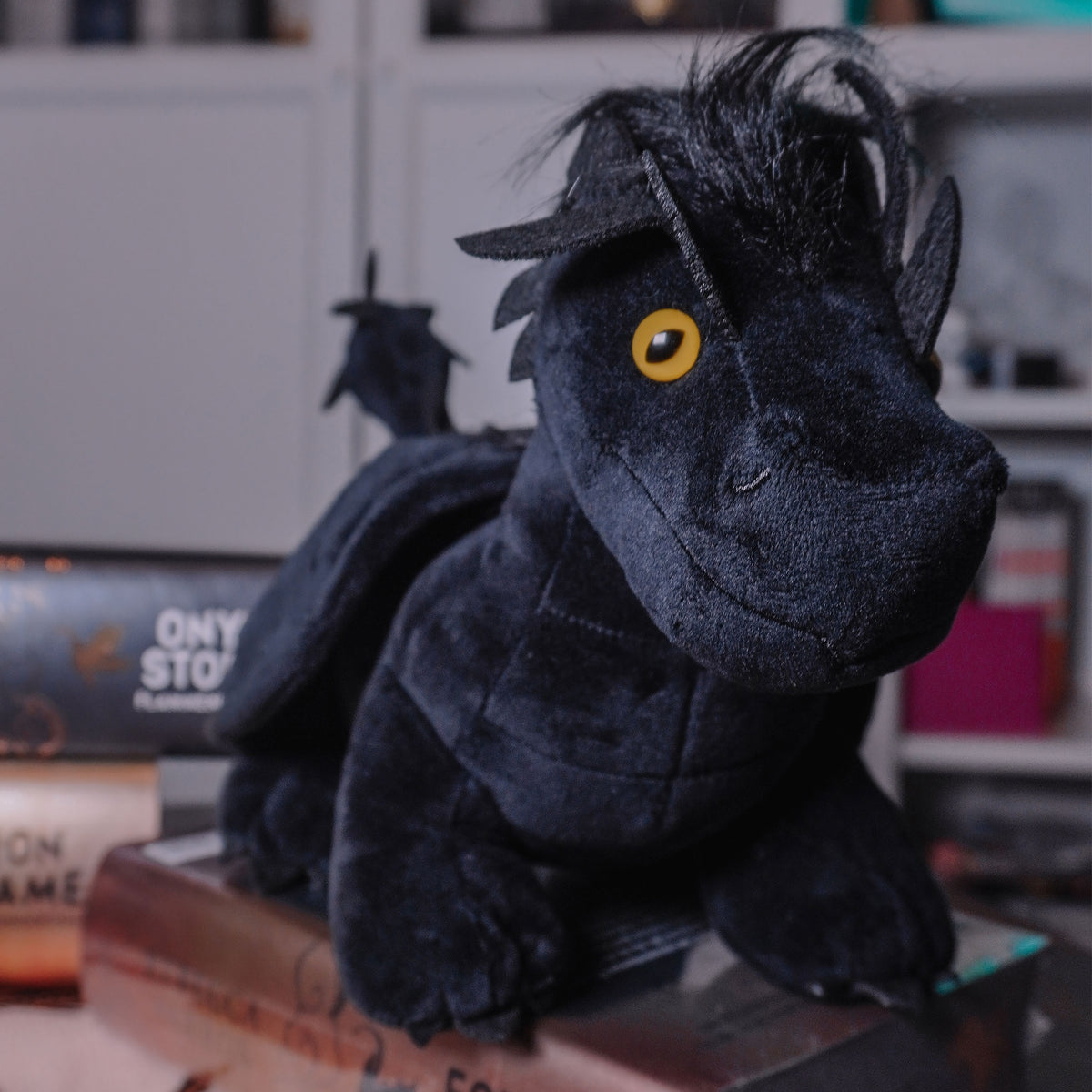 Imagen del producto Fourth Wing - Figura de Peluche Tairn