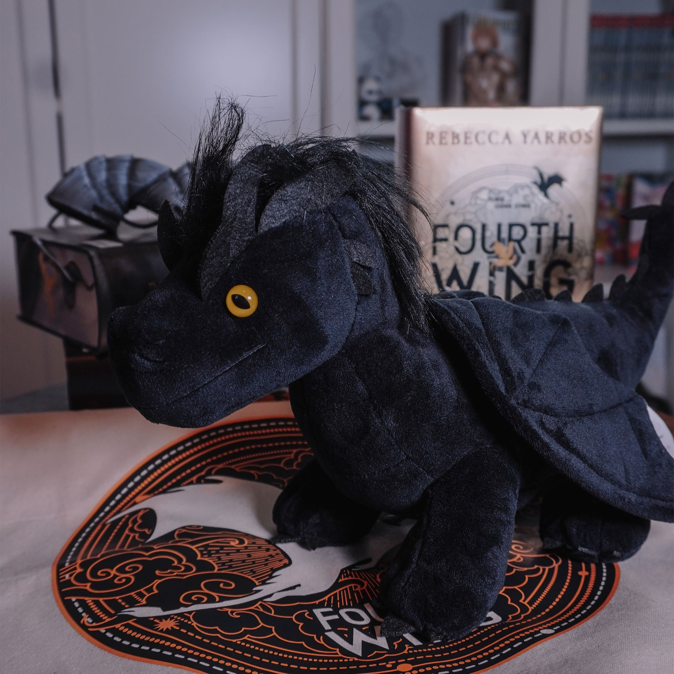 Imagen del producto Fourth Wing - Figura de Peluche Tairn