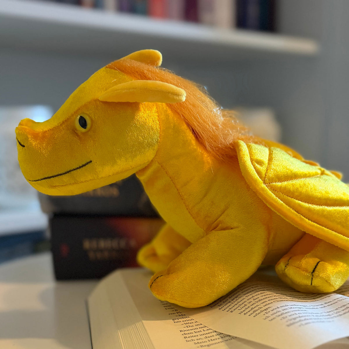 Imagen del producto Fourth Wing - Figura de peluche Andarna