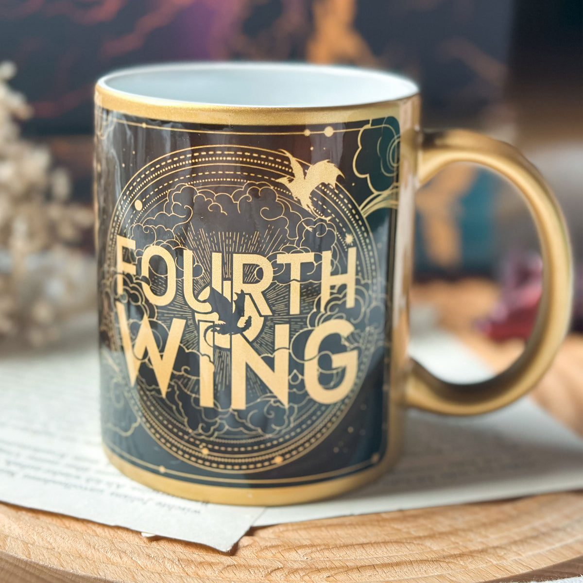 Imagen del producto Fourth Wing – Taza Logo 320 ml
