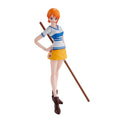 Imagen del producto One Piece figura de acción S.H. Figuarts Nami Romance Dawn 14 cm