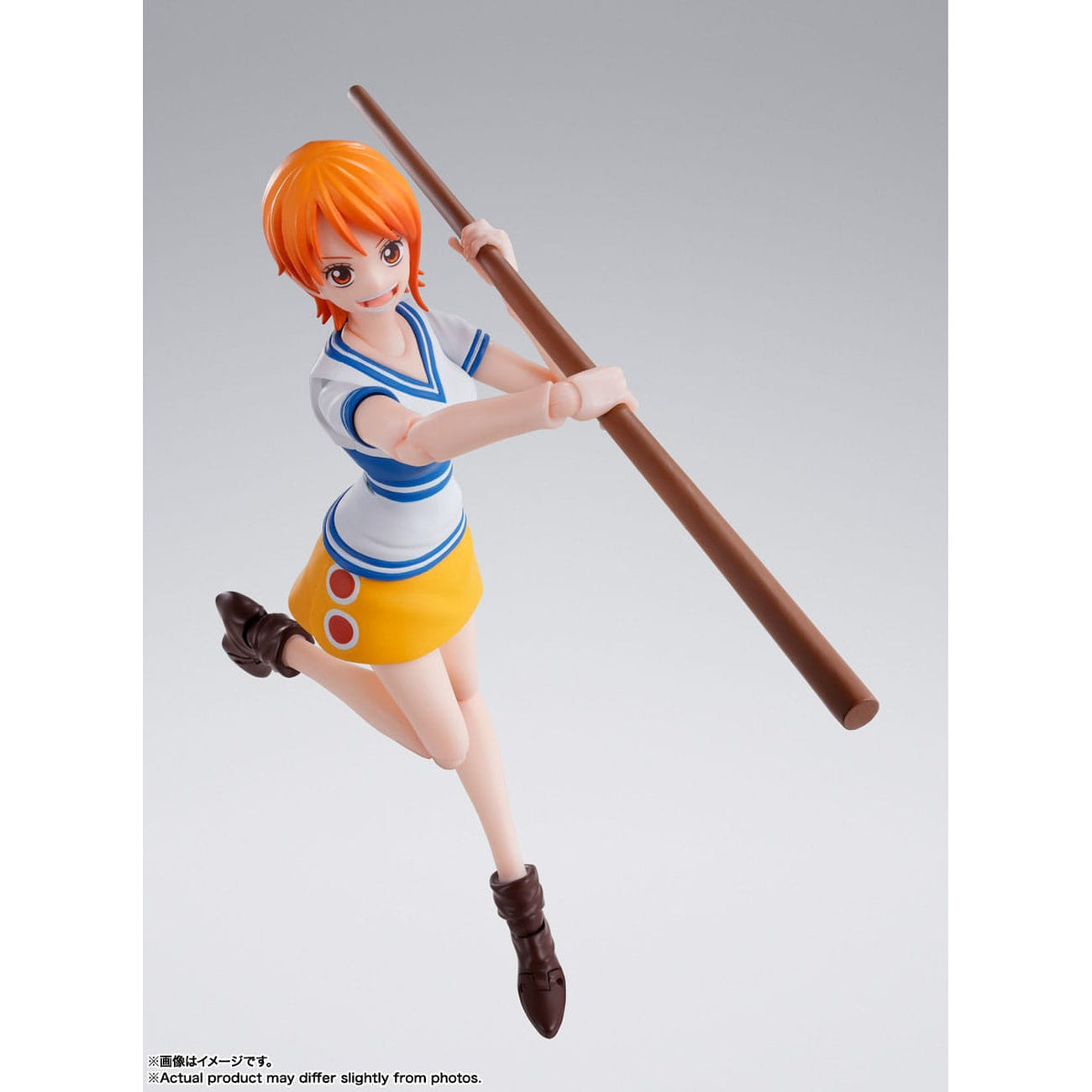 Imagen del producto One Piece figura de acción S.H. Figuarts Nami Romance Dawn 14 cm