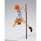Imagen del producto One Piece figura de acción S.H. Figuarts Nami Romance Dawn 14 cm