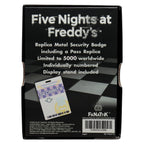 Imagen del producto Réplica de placa de seguridad Five Nights at Freddy's Antique Brass