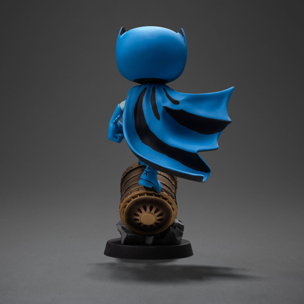 Imagen del producto Figura de PVC Mini Co. Batman on Bat-Signal (Variante azul)