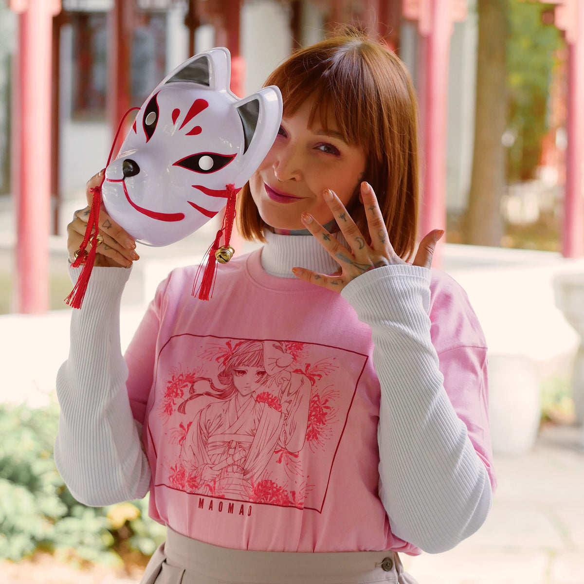 Imagen del producto Camiseta Maomao Flowers para fans de Los diarios de la boticaria