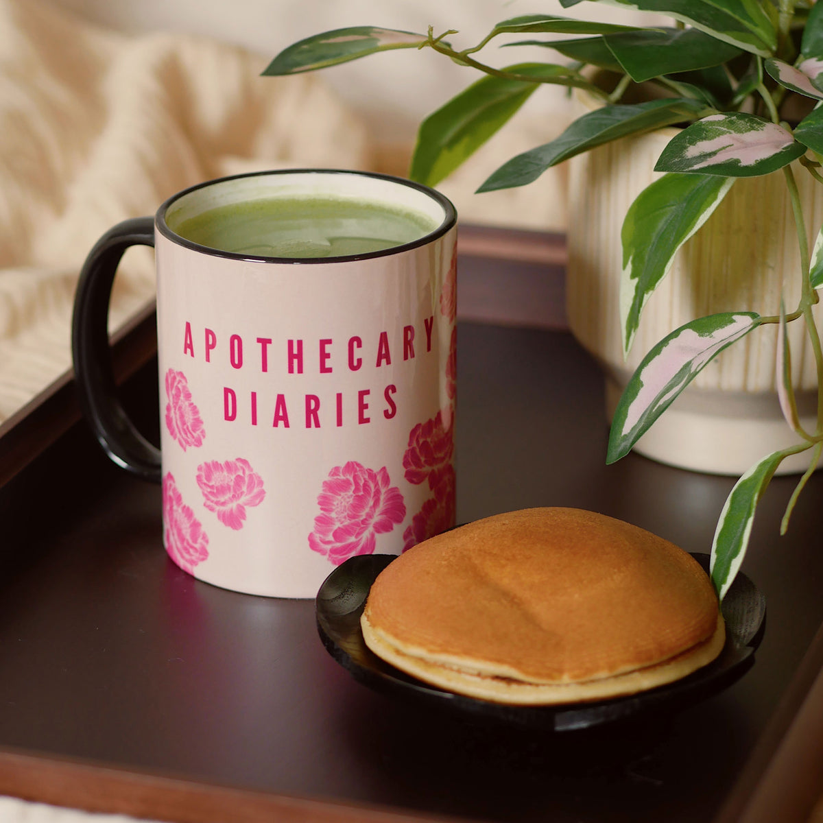 Taza de Gyokuyou para fans de Los diarios de la boticaria